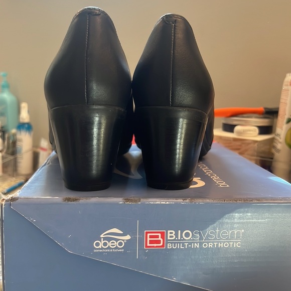 Abeo heeled booties